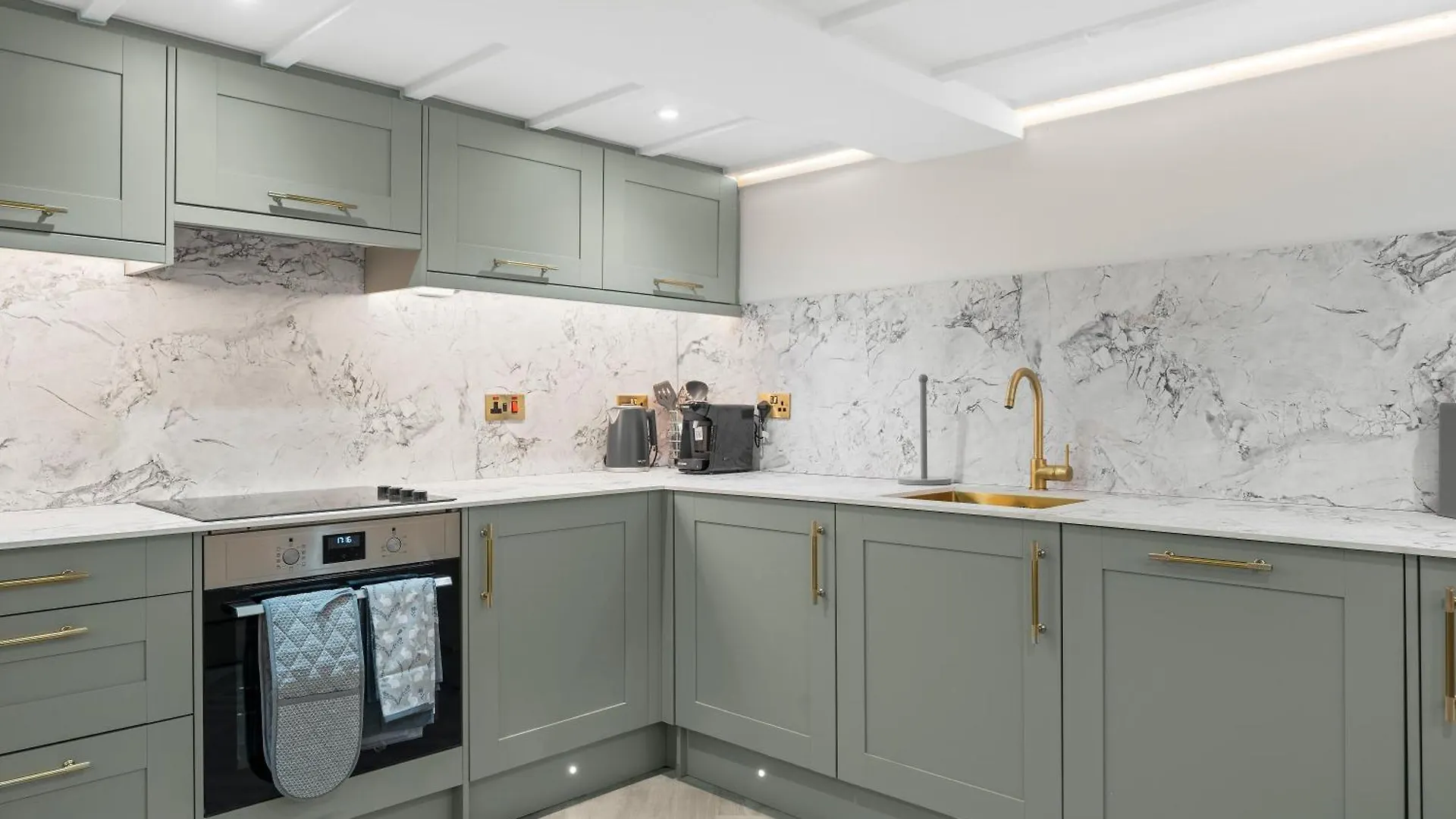 Apartment 5 Star Lux Abode In Central Bath - Games Room United Kingdom