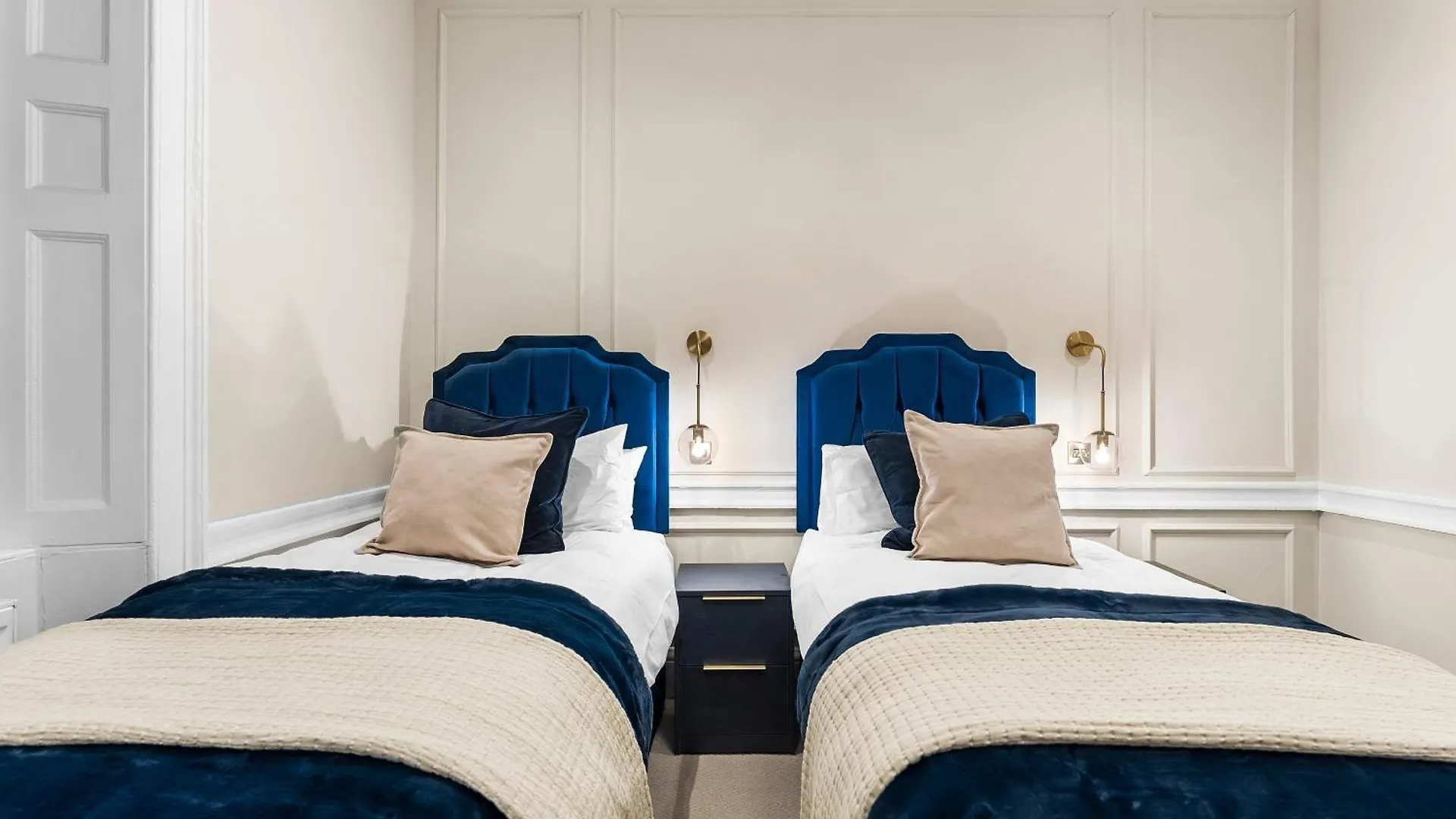 Apartment 5 Star Lux Abode In Central Bath - Games Room United Kingdom